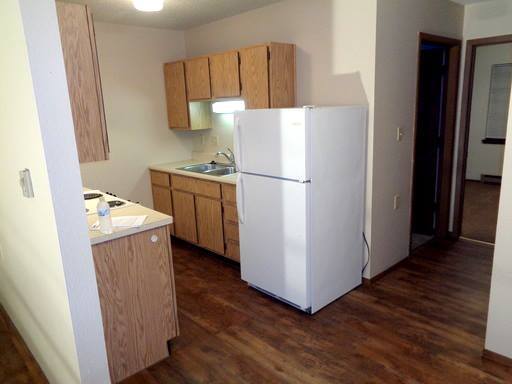 More Photos Of 410 N Fisher St, Glasco Apartments For Sale