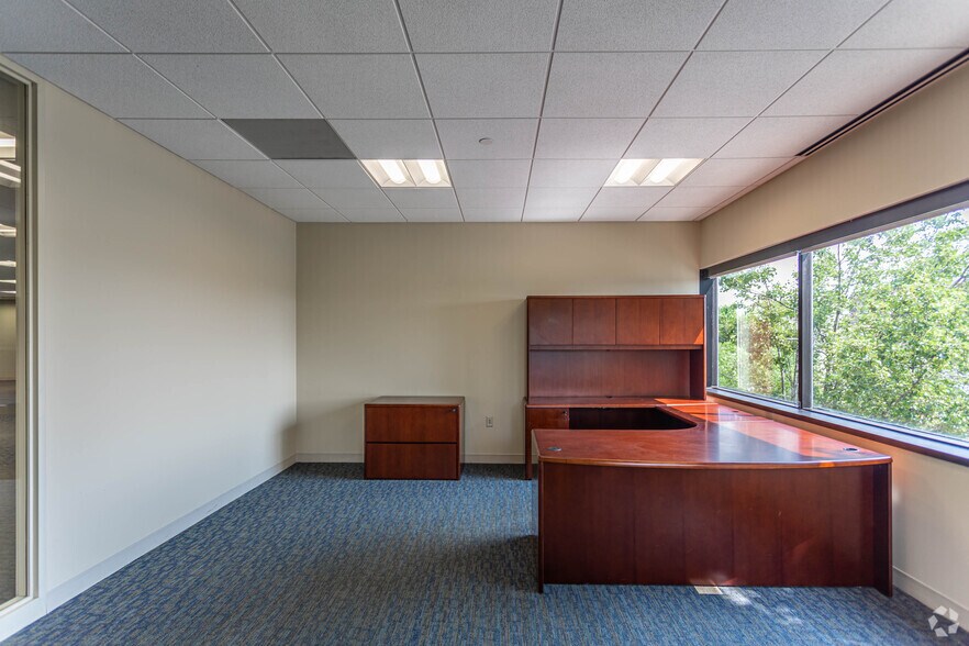 More Photos Of 350 Main St, Malden Office For Lease