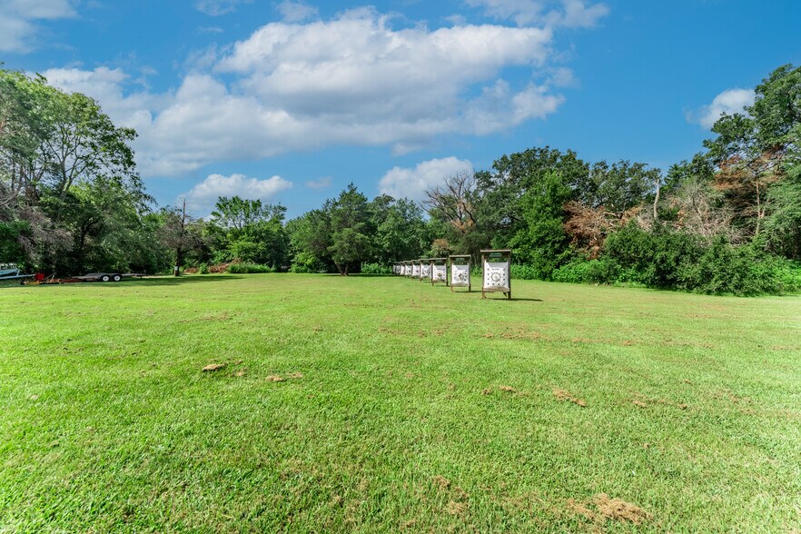 More Photos Of 29993 State Highway 64, Canton Freestanding For Sale