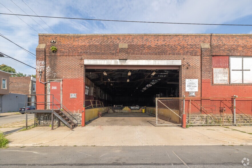 More Photos Of 2101 W Clearfield St, Philadelphia Warehouse For Sale