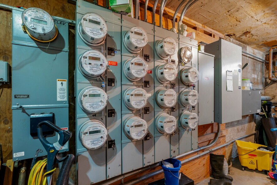 More Photos Of 334 Leavenworth St, San Francisco Apartments For Sale