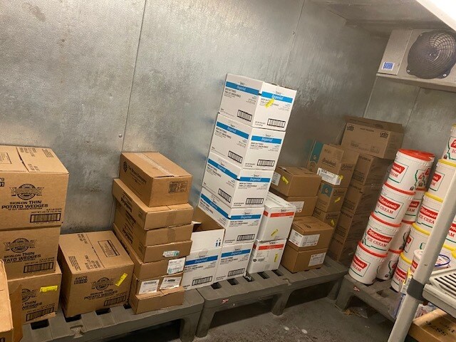 More Photos Of 3315 10th Ave S, Great Falls Restaurant For Sale