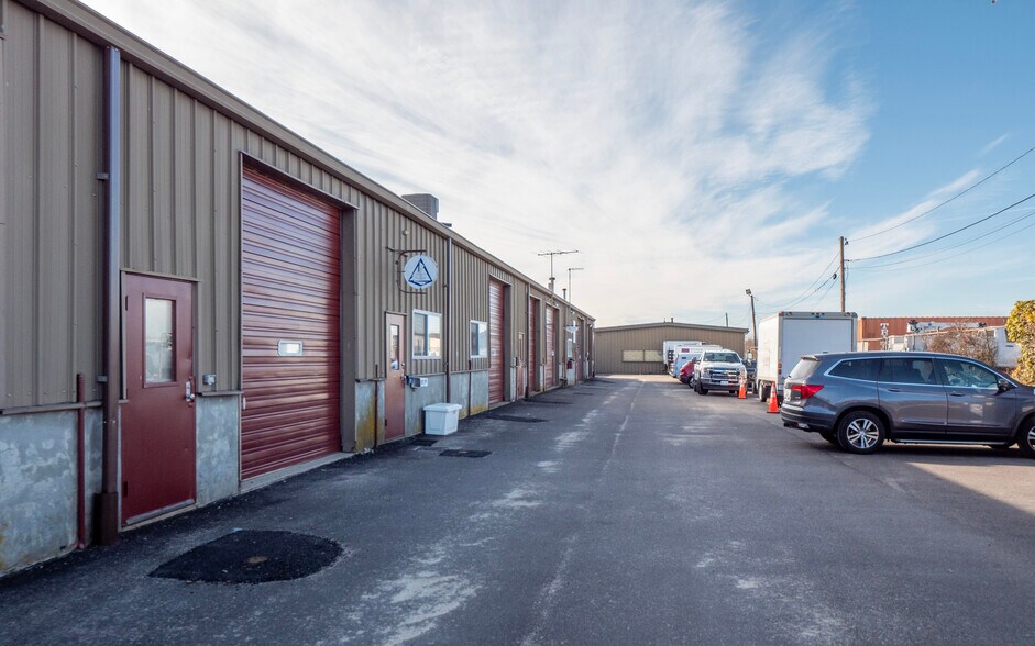 More Photos Of 64 Halsey St, Newport Warehouse For Sale