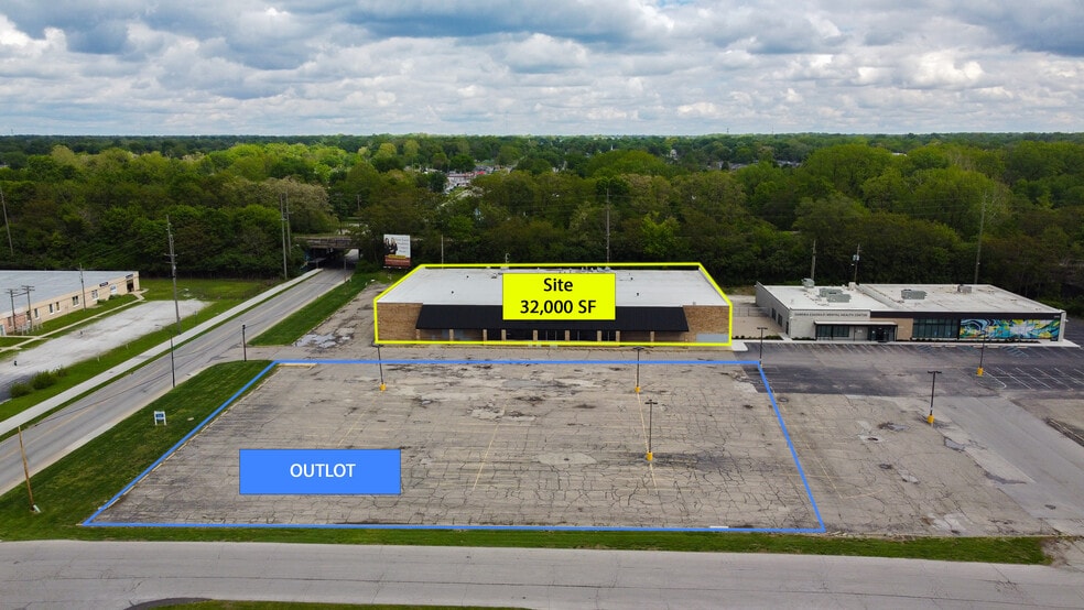 More Photos Of 3415 English Ave, Indianapolis General Retail For Sale