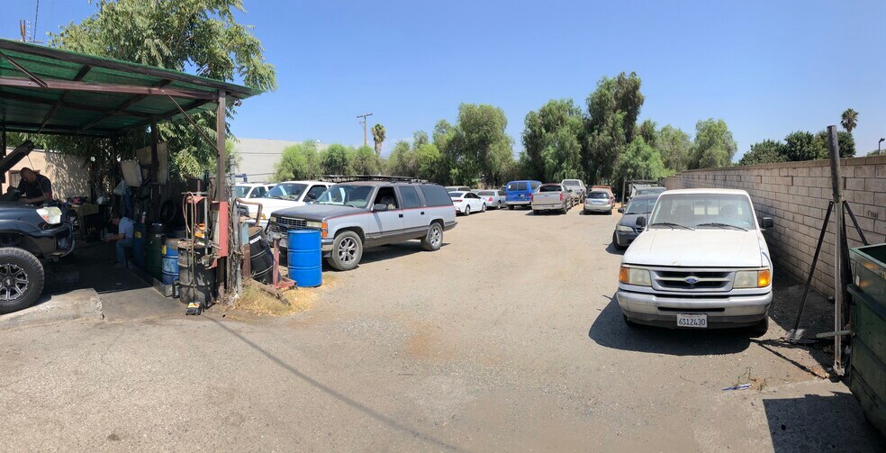 More Photos Of 12576-12578 Heacock St, Moreno Valley Auto Repair For Lease