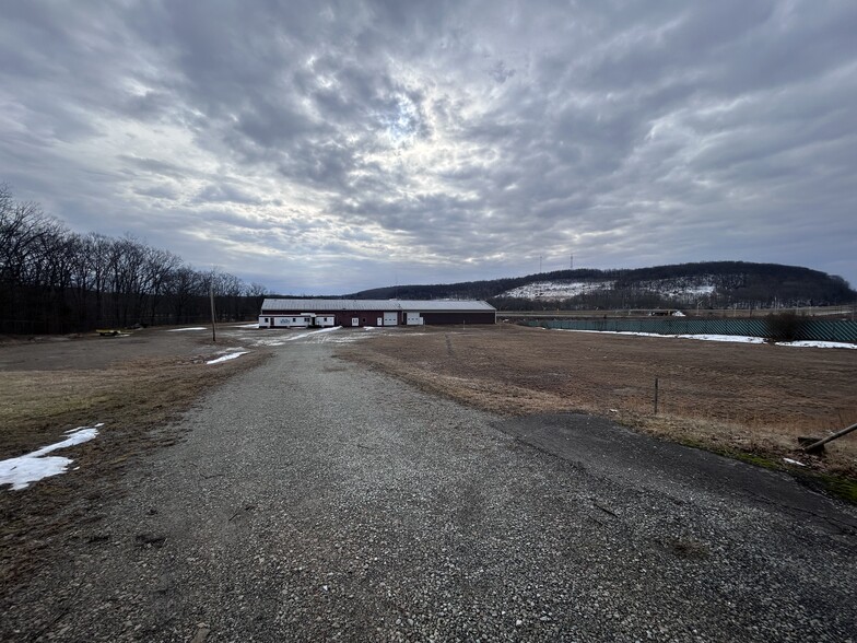More Photos Of 328 Alwine Rd, Boswell Warehouse For Sale