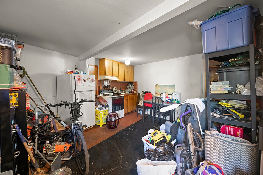 More Photos Of 326 Athol Ave, Oakland Multifamily For Sale