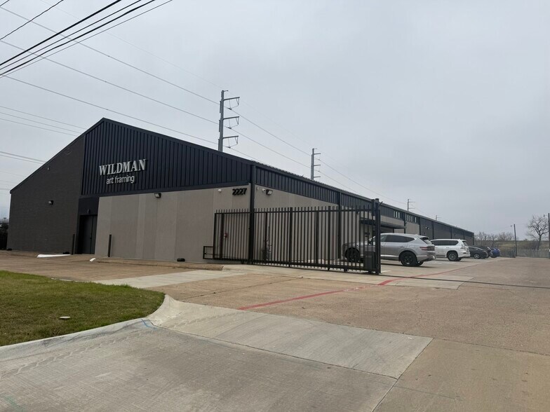 Primary Photo Of 2227 Irving Blvd, Dallas Warehouse For Sale