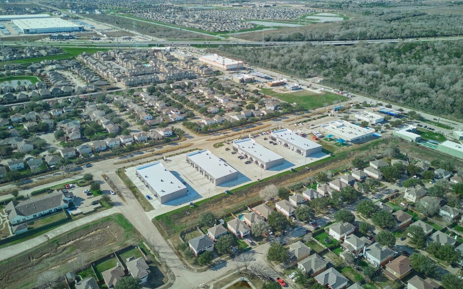 More Photos Of 3810 N Mason Rd, Katy Light Distribution For Lease