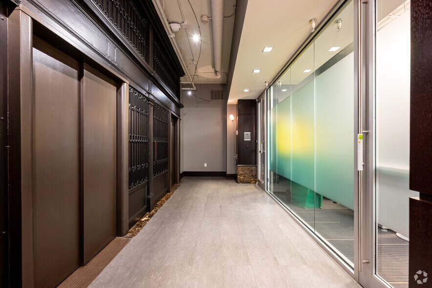 More Photos Of 241 N Pennsylvania St, Indianapolis Loft Creative Space For Sale