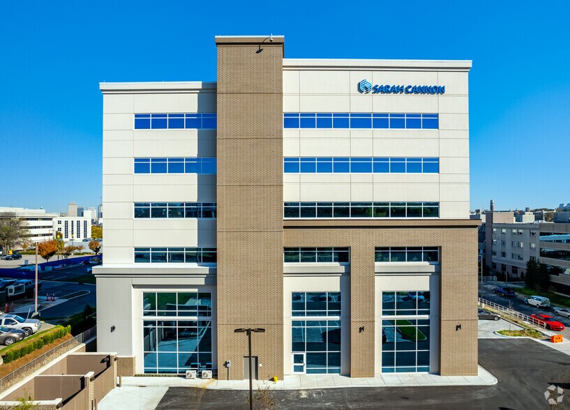 More Photos Of 335 24th Ave, Nashville Medical For Lease