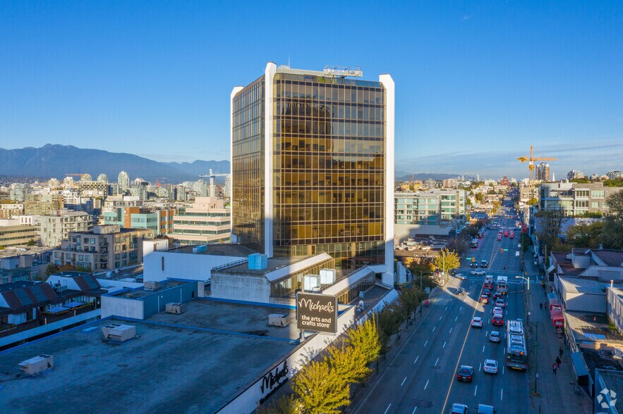 More Photos Of 601 W Broadway, Vancouver Unknown For Lease