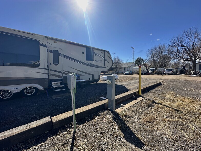 More Photos Of 521 Lincoln ave, Arriba Trailer Camper Park For Sale