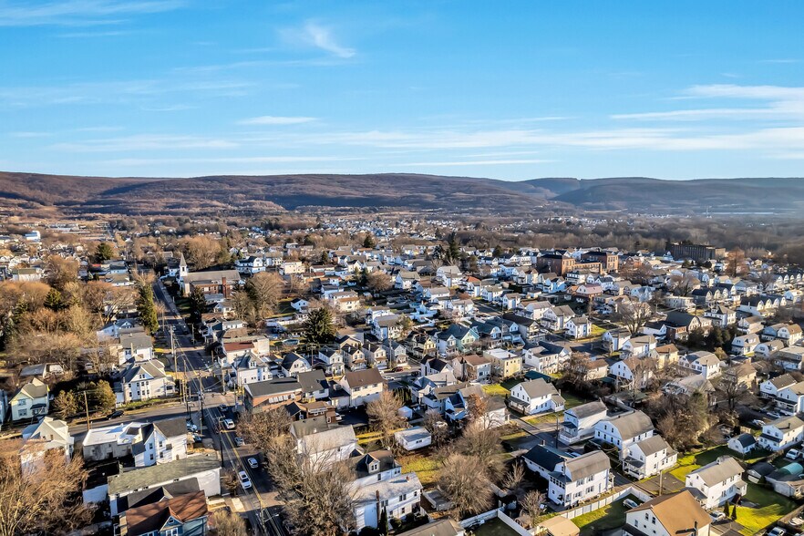 More Photos Of 373 High St, Wilkes Barre Manufacturing For Lease