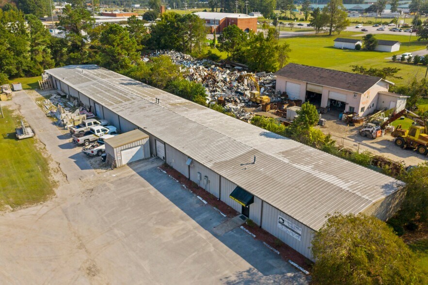 More Photos Of 120 Leslie Ln, Swansboro Industrial For Sale