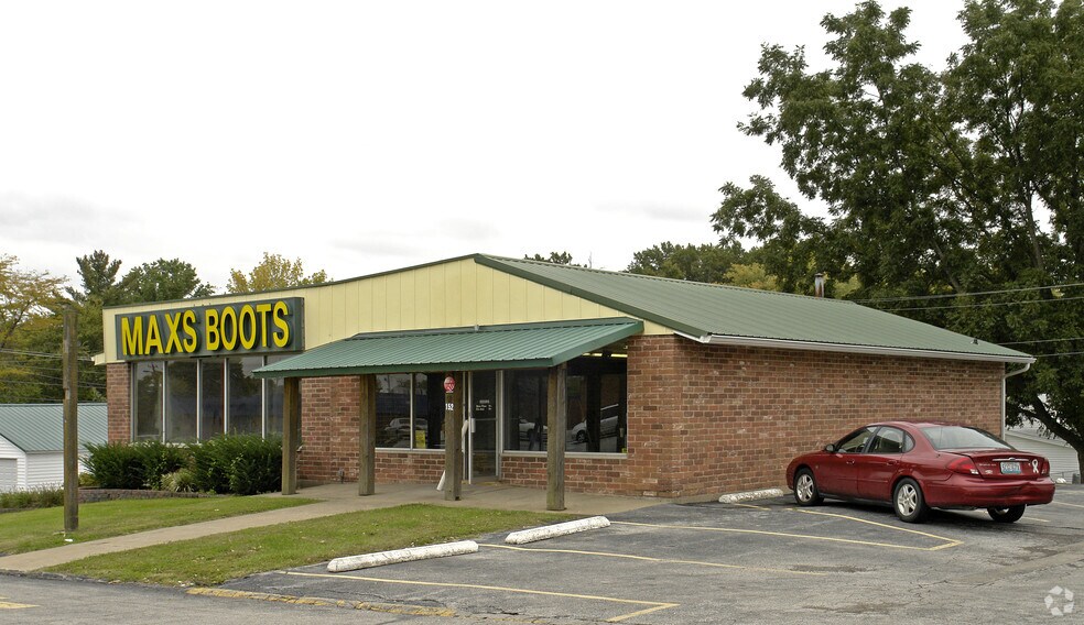 More Photos Of 219 O Fallon Plz, O'Fallon Unknown For Lease