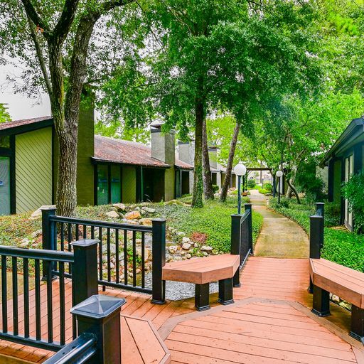 More Photos Of 14339 Torrey Chase Blvd, Houston Loft Creative Space For Lease