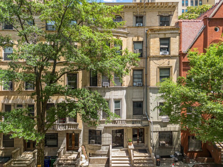 More Photos Of 311 W 78th St, New York Apartments For Sale