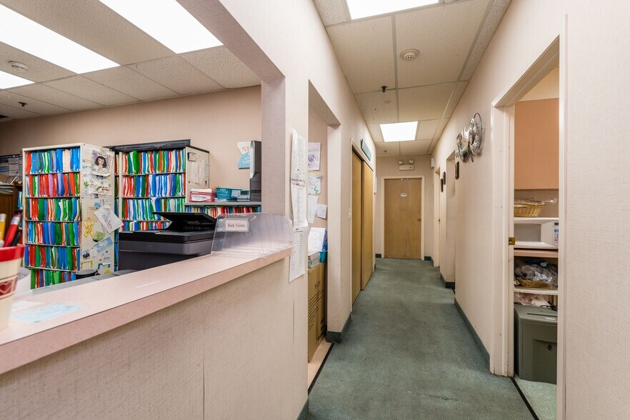 More Photos Of 350 National Blvd, Long Beach Storefront Retail Office For Lease