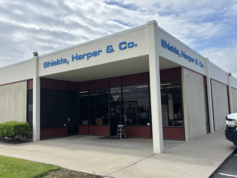 Primary Photo Of 2661-2699 Del Monte St, West Sacramento Warehouse For Lease