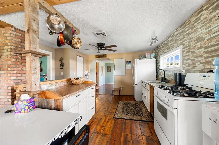 More Photos Of 5927 NY-46, Durhamville Lodge Meeting Hall For Sale