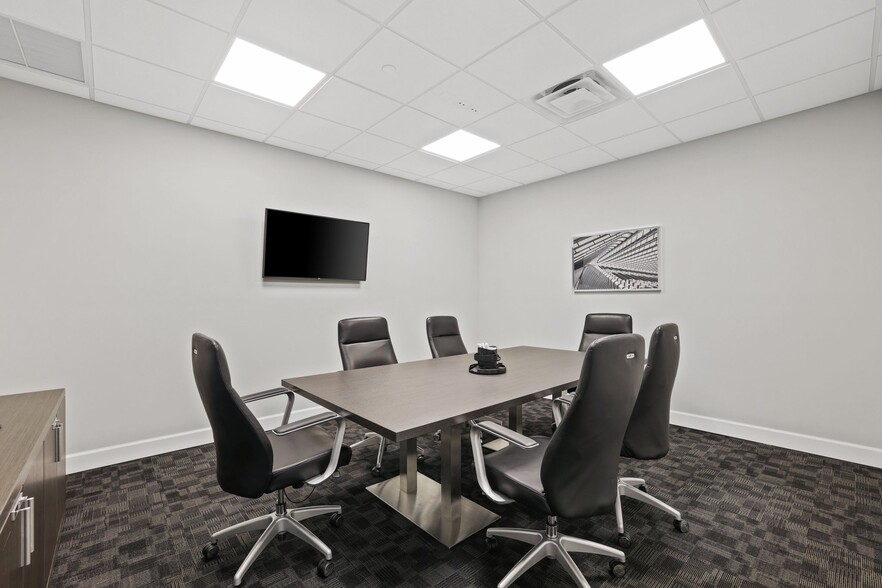 More Photos Of 10055 Yamato Rd, Boca Raton Medical For Lease