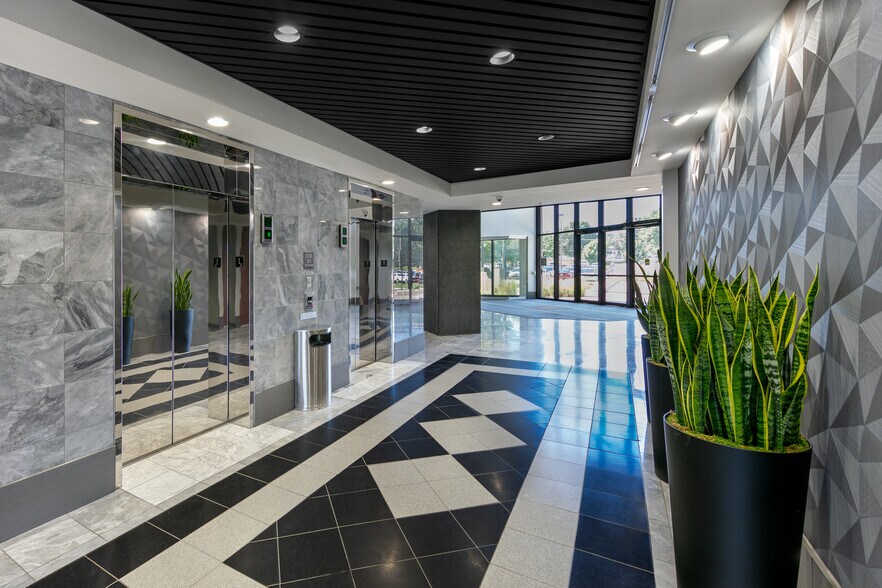 More Photos Of 6800-6850 College Blvd, Overland Park Office For Lease