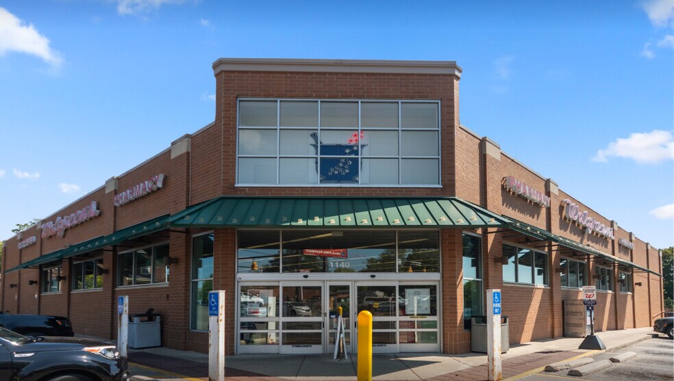 Primary Photo Of 1140 N Limestone St, Springfield Drugstore For Sale