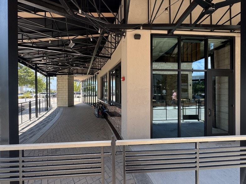 More Photos Of 4440 Highway 121, Lewisville Apartments For Lease
