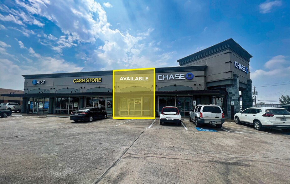 Primary Photo Of 13706 East Fwy, Houston General Retail For Lease