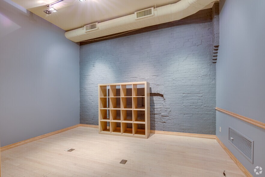 More Photos Of 2604 S Lyndale Ave, Minneapolis Office For Lease