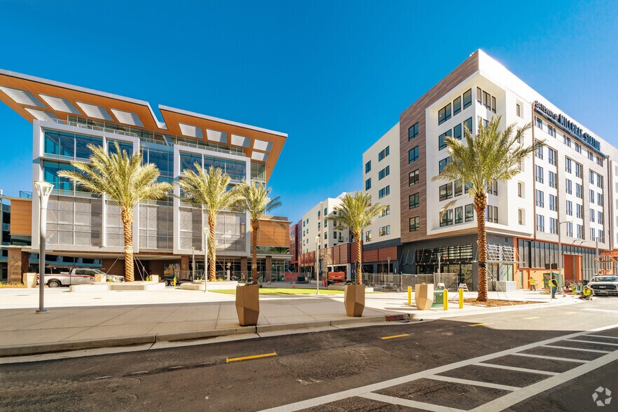 More Photos Of 166 N Rollins Rd, Millbrae Office For Lease