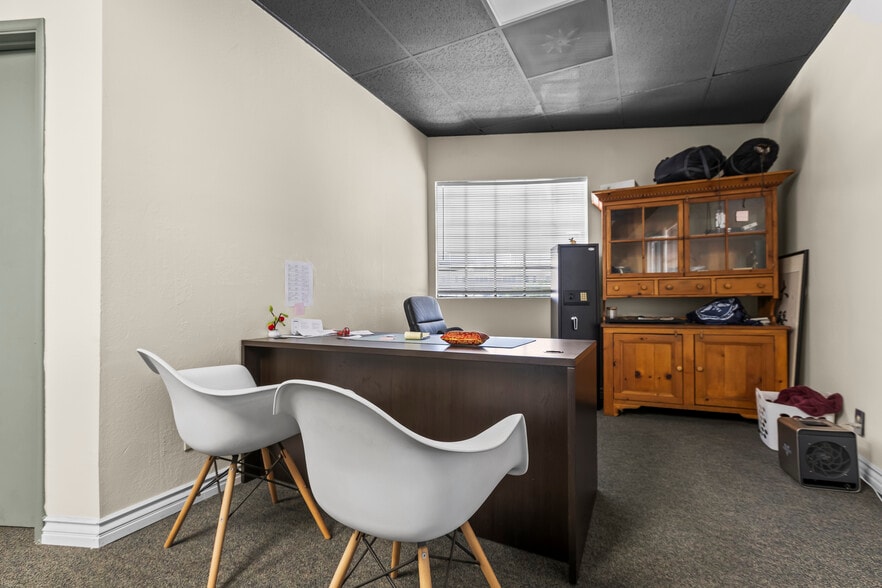 More Photos Of 218 Glendora Ave, La Puente Medical For Sale