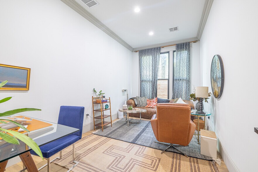 More Photos Of 1404 Allston St, Houston Office For Lease