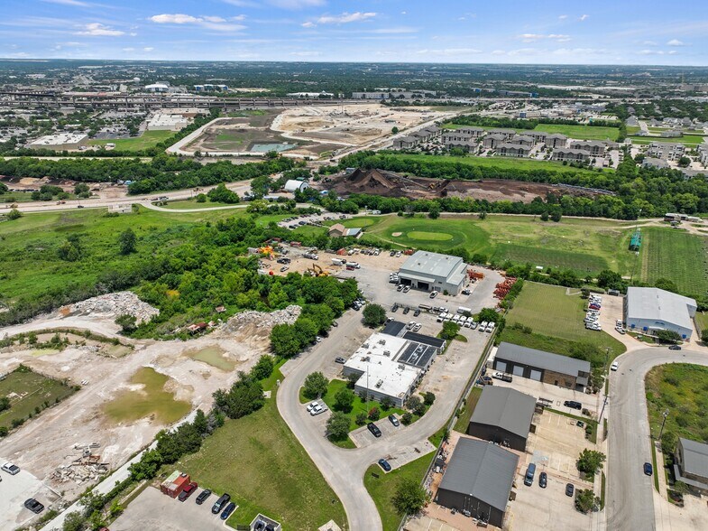More Photos Of 2336 Picadilly Dr, Round Rock Warehouse For Sale
