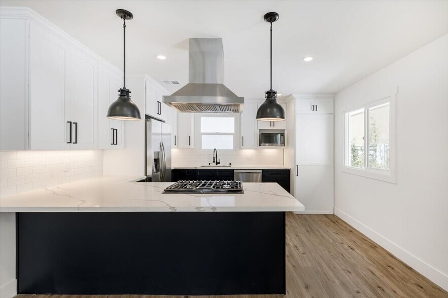 More Photos Of 2420 Grant Ave, Redondo Beach Apartments For Sale