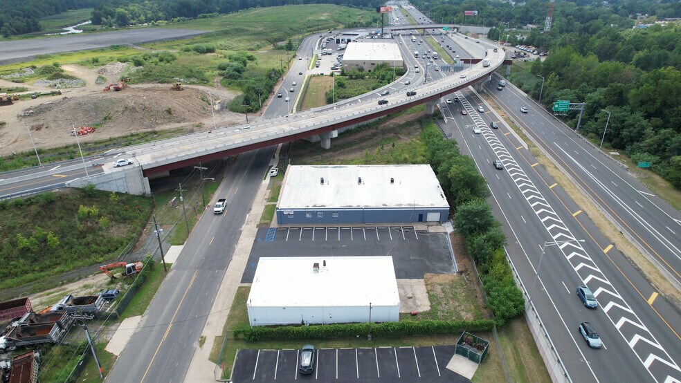 More Photos Of 717 Creek Rd, Bellmawr Manufacturing For Lease