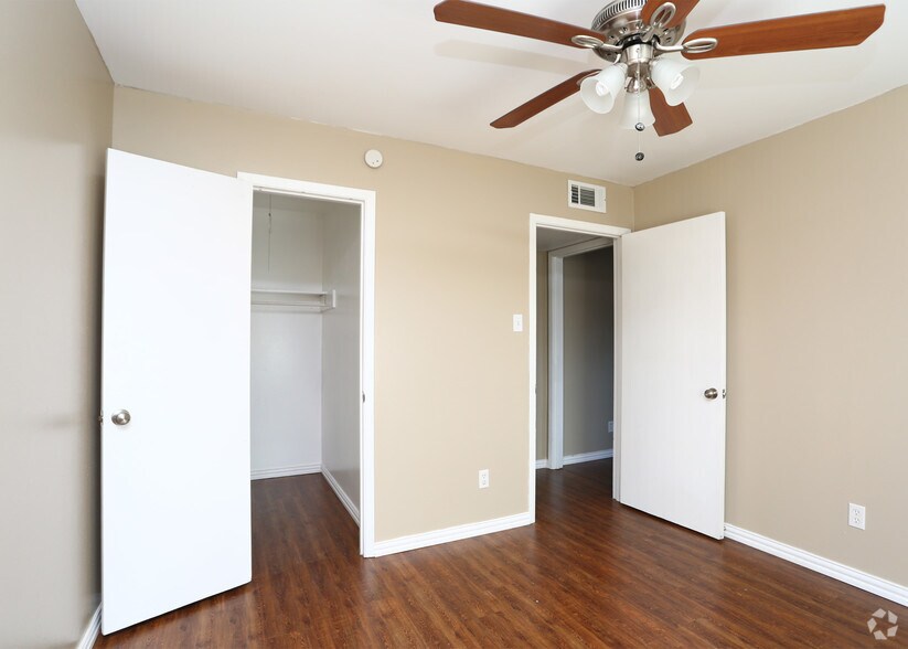 More Photos Of 5601 Birchman Ave, Fort Worth Apartments For Sale