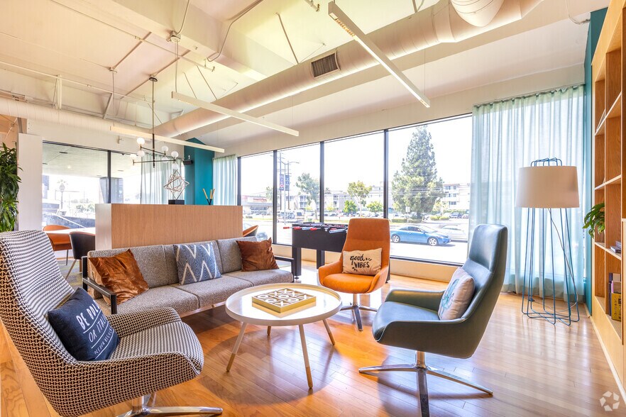 More Photos Of 10100 Venice Blvd, Culver City Loft Creative Space For Lease