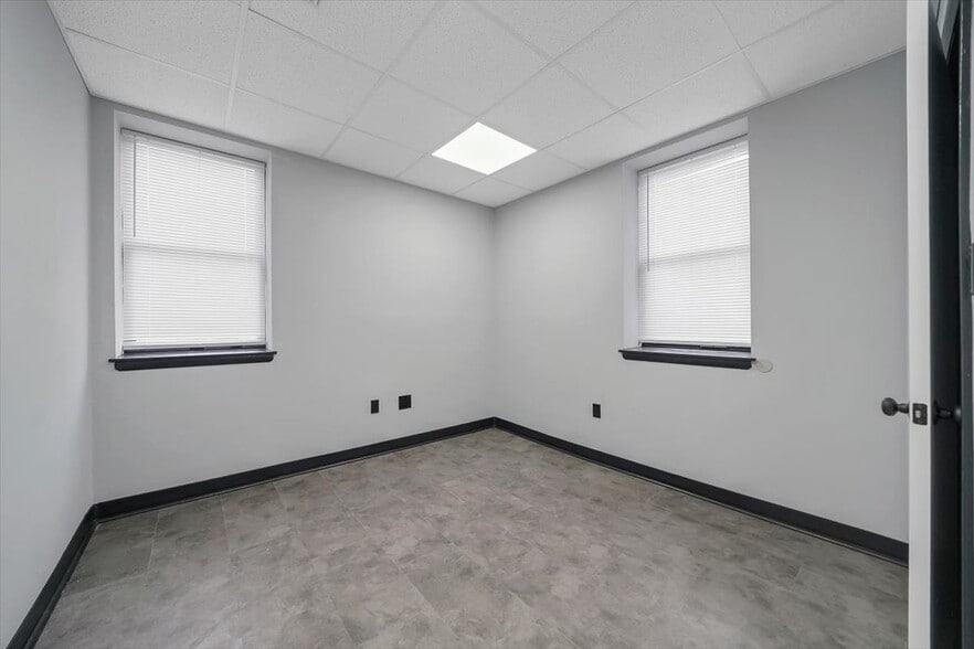 More Photos Of 63 New Main St, Haverstraw Medical For Sale