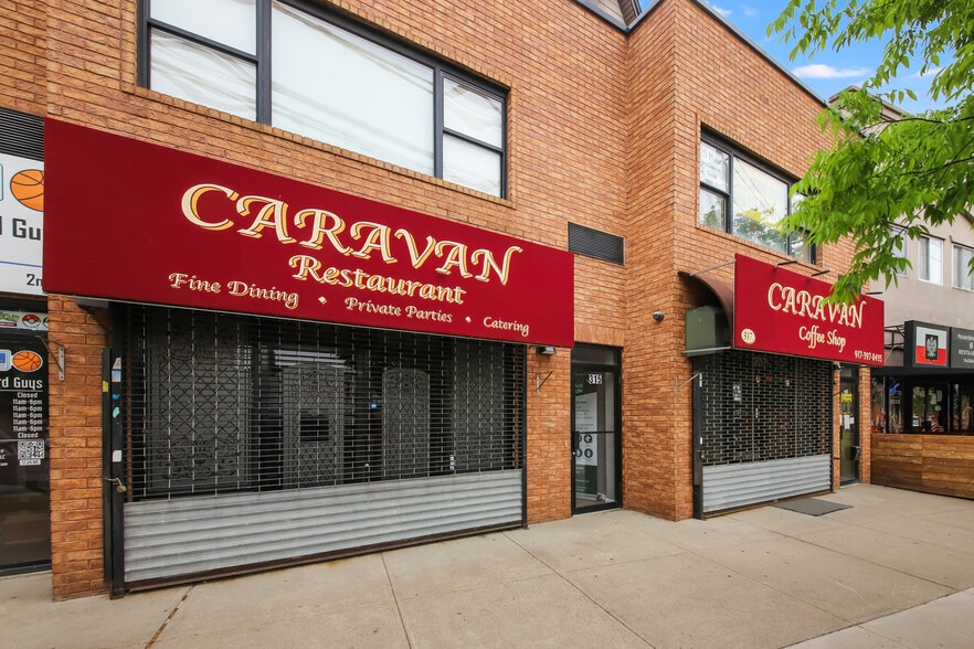 Primary Photo Of 315 Sand Ln, Staten Island General Retail For Lease