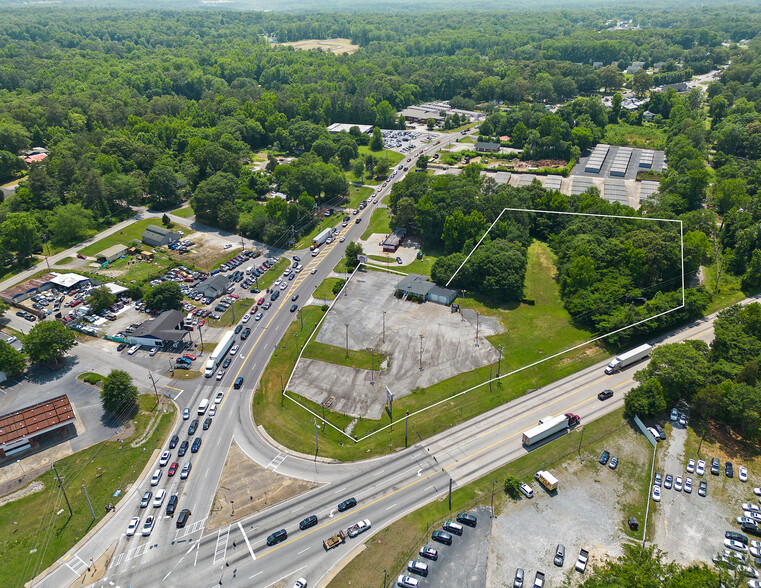 Primary Photo Of 10200 Veterans Memorial Hwy, Lithia Springs Auto Dealership For Sale