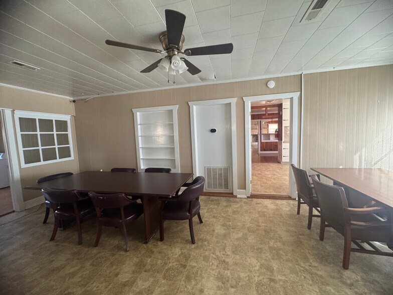 More Photos Of 8385 AL Highway 144, Alexandria Office Residential For Sale