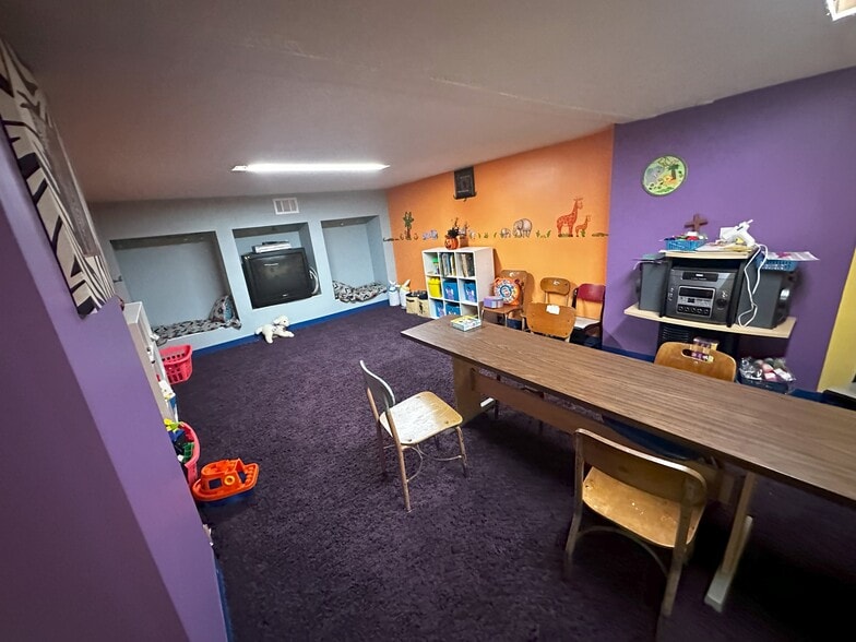 More Photos Of 1653 Parsons Ave, Columbus Religious Facility For Sale