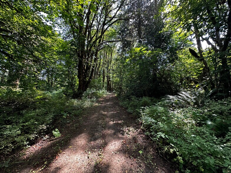 More Photos Of 747 Atlas Rd, Vader Warehouse For Sale