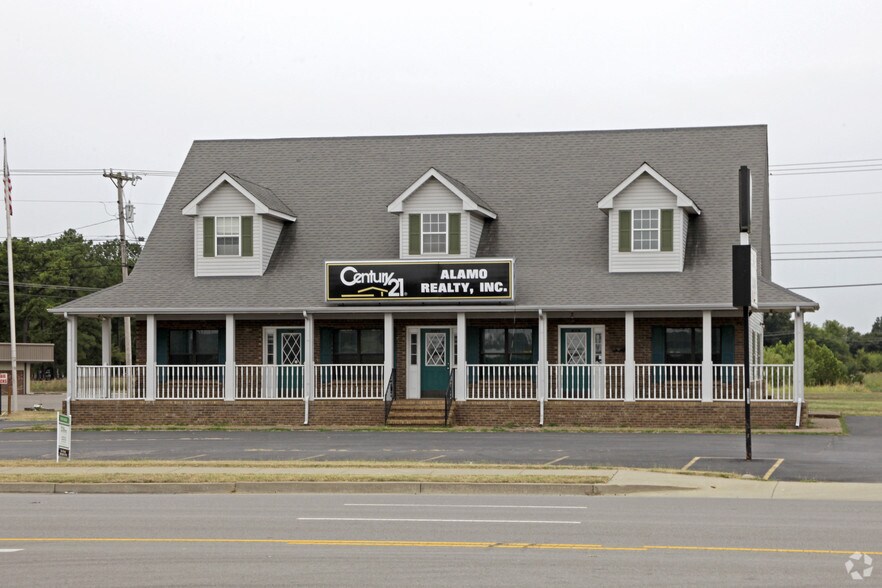 More Photos Of 15005 Fort Campbell Blvd, Oak Grove Office For Lease