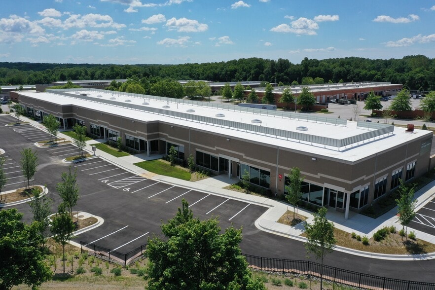 More Photos Of 16901 Melford Blvd, Bowie Unknown For Lease
