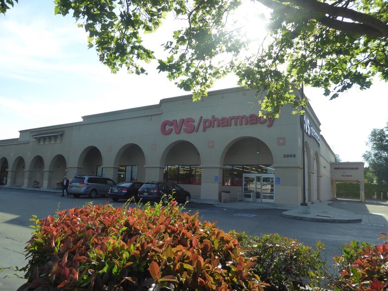 More Photos Of 1916-2000 Driscoll Rd, Fremont Storefront For Sale