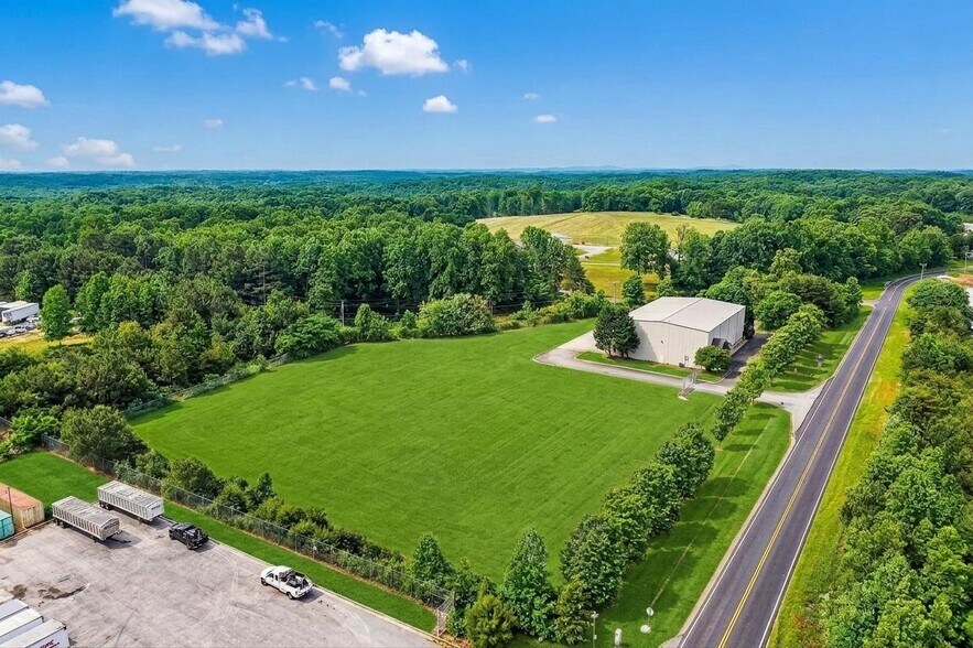 More Photos Of 1972 Red Oak Flats Rd, Dahlonega Warehouse For Sale