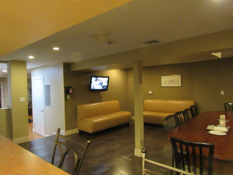 More Photos Of 1841 New York Ave, Huntington Station Medical For Sale